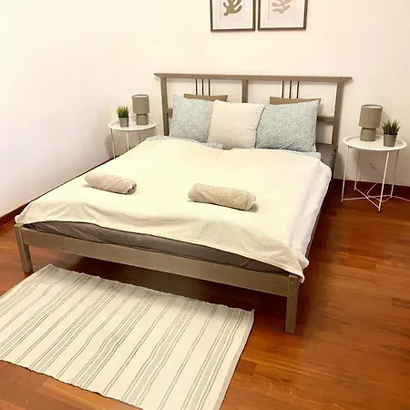 Апартаменты Vera - Old Town, Ac, Balcony *