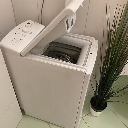 Vera - Old Town, Ac, Balcony Братислава